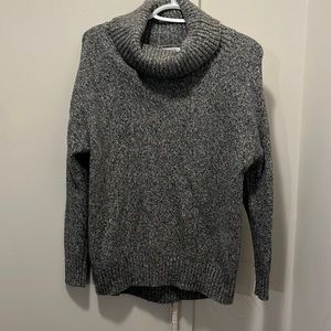 Two old navy sweaters size S